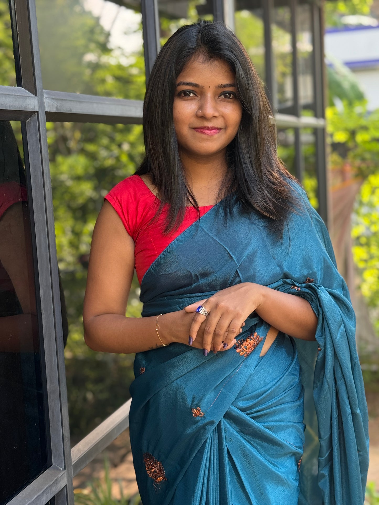 Premium Blue Crepe Saree – Lightweight Stylish Daily & Party Wear for Women