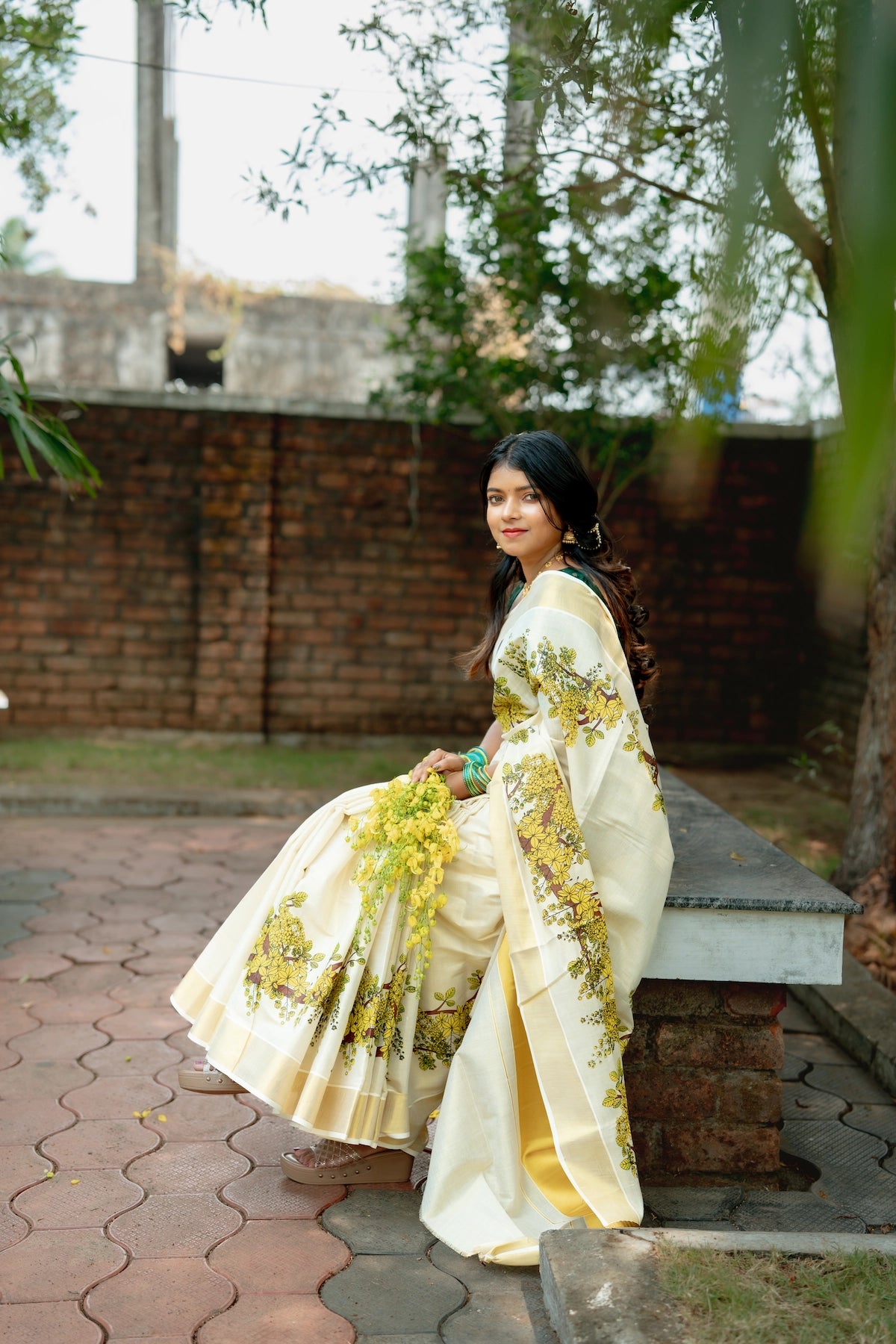 Kanikkonna Printed Tissue Saree