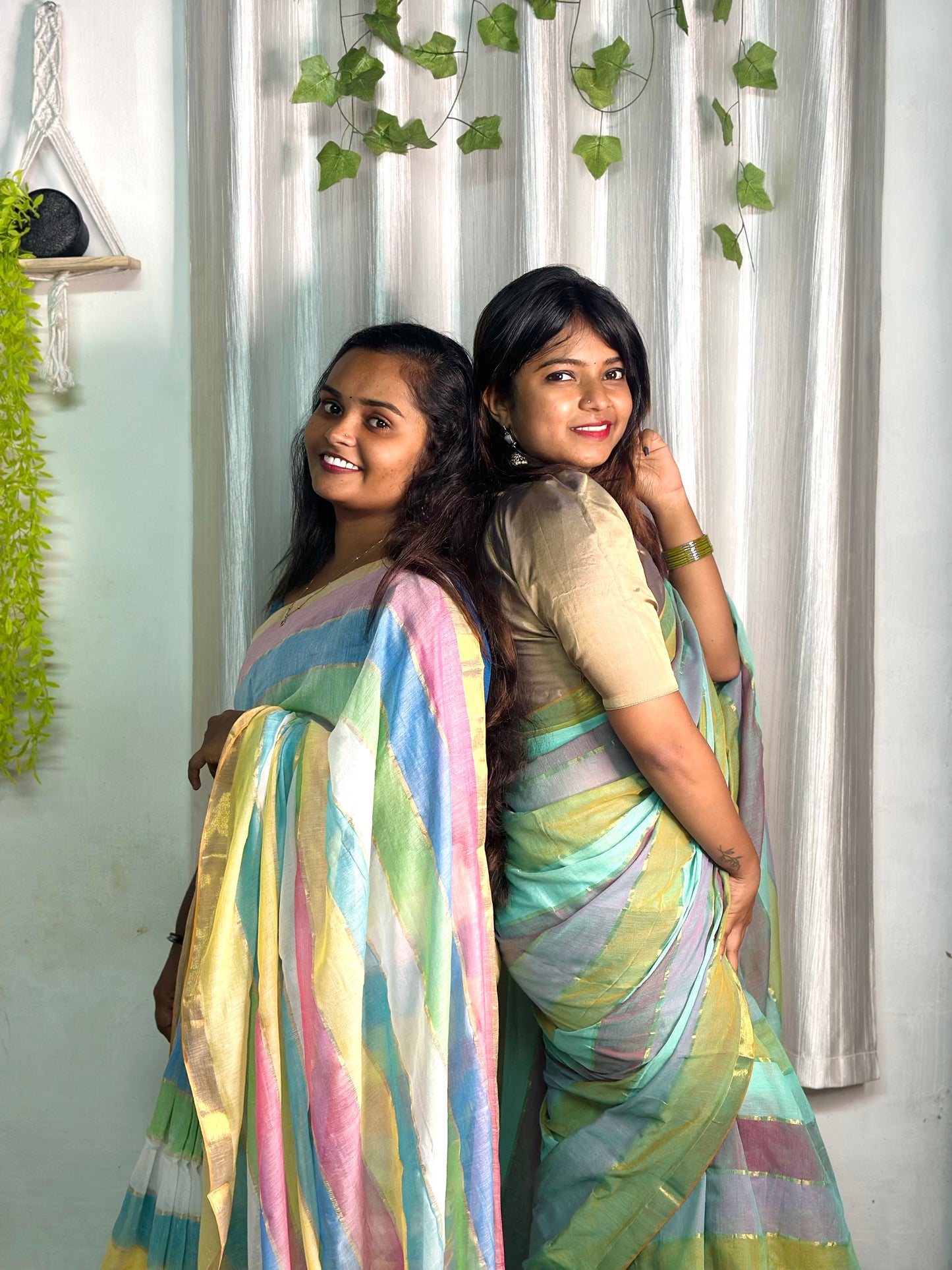 Multicolour Mul Cotton Saree – Soft Lightweight Daily Wear Saree for Women