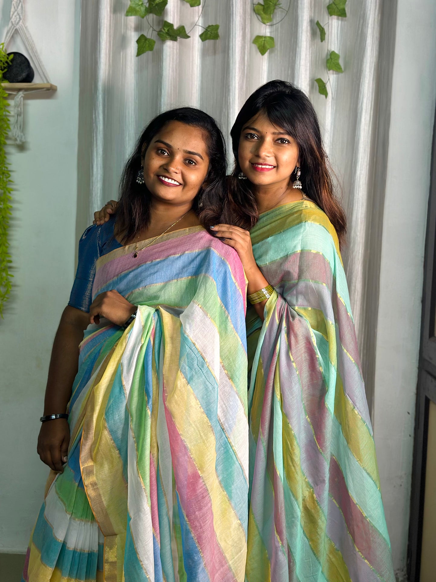 Multicolour Mul Cotton Saree – Soft Lightweight Daily Wear Saree for Women