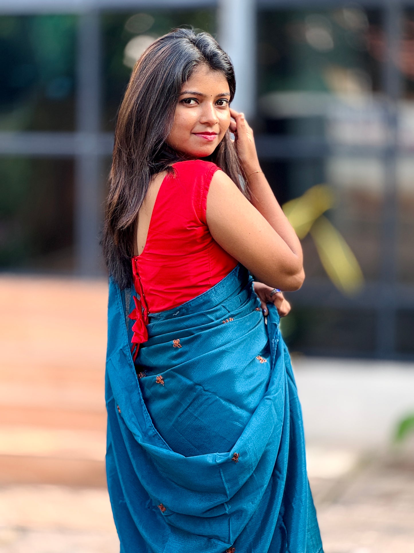 Premium Blue Crepe Saree – Lightweight Stylish Daily & Party Wear for Women