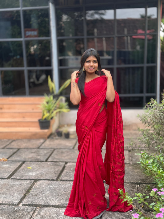 Premium Crepe Saree – Lightweight Stylish Daily & Party Wear for Women