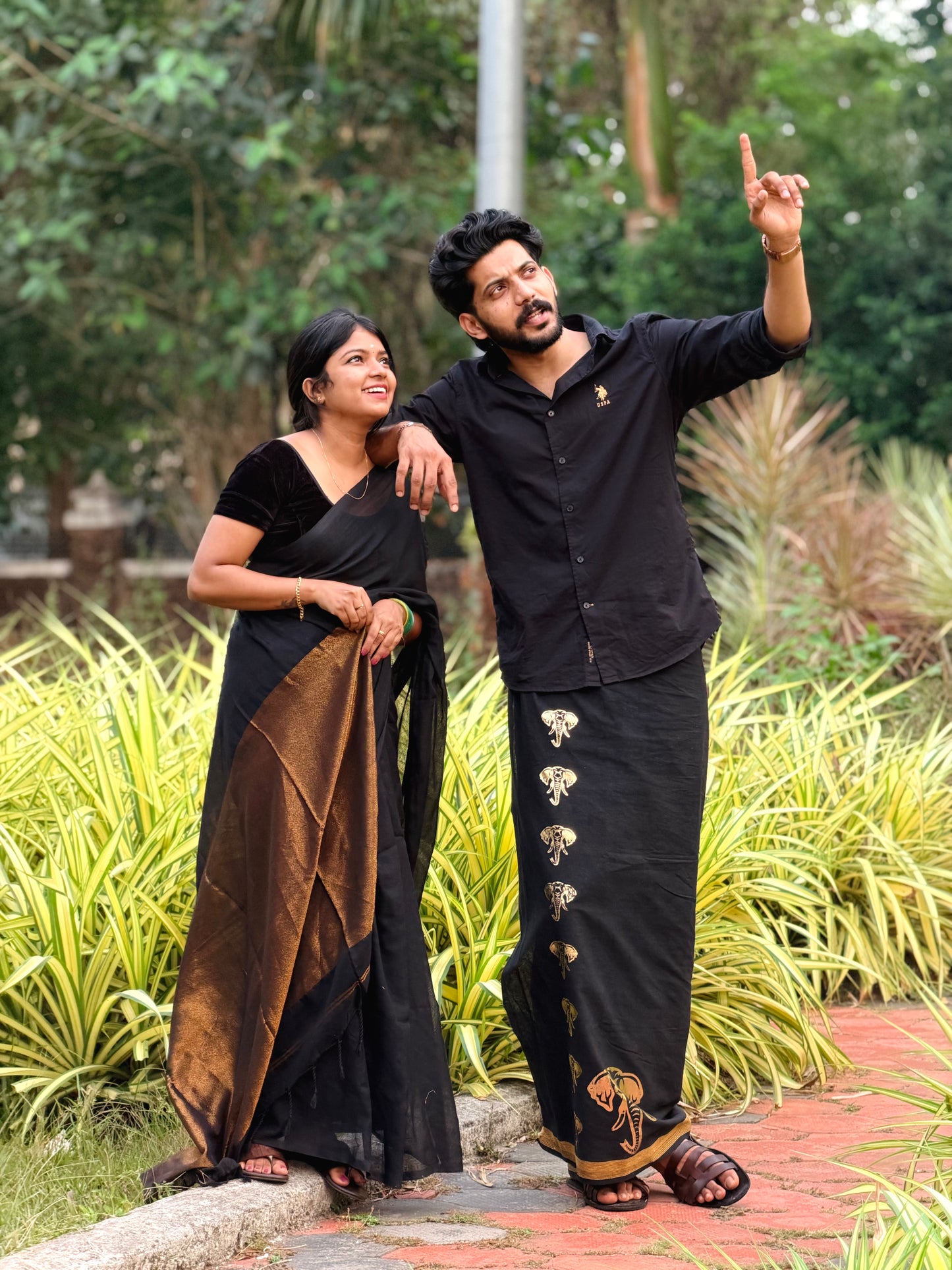 Khadi Cotton Saree & Mundu Combo Set