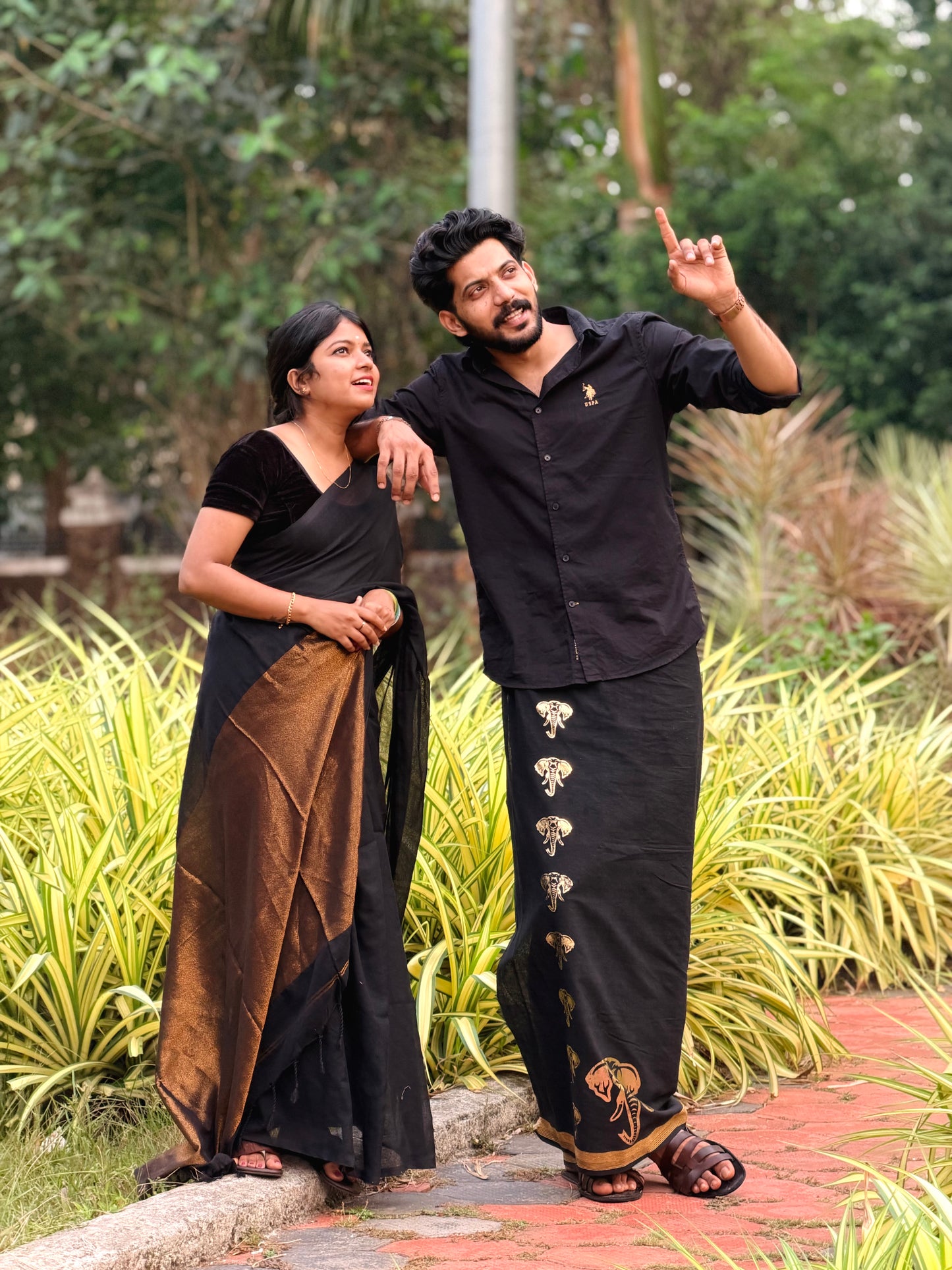 Khadi Cotton Saree & Mundu Combo Set