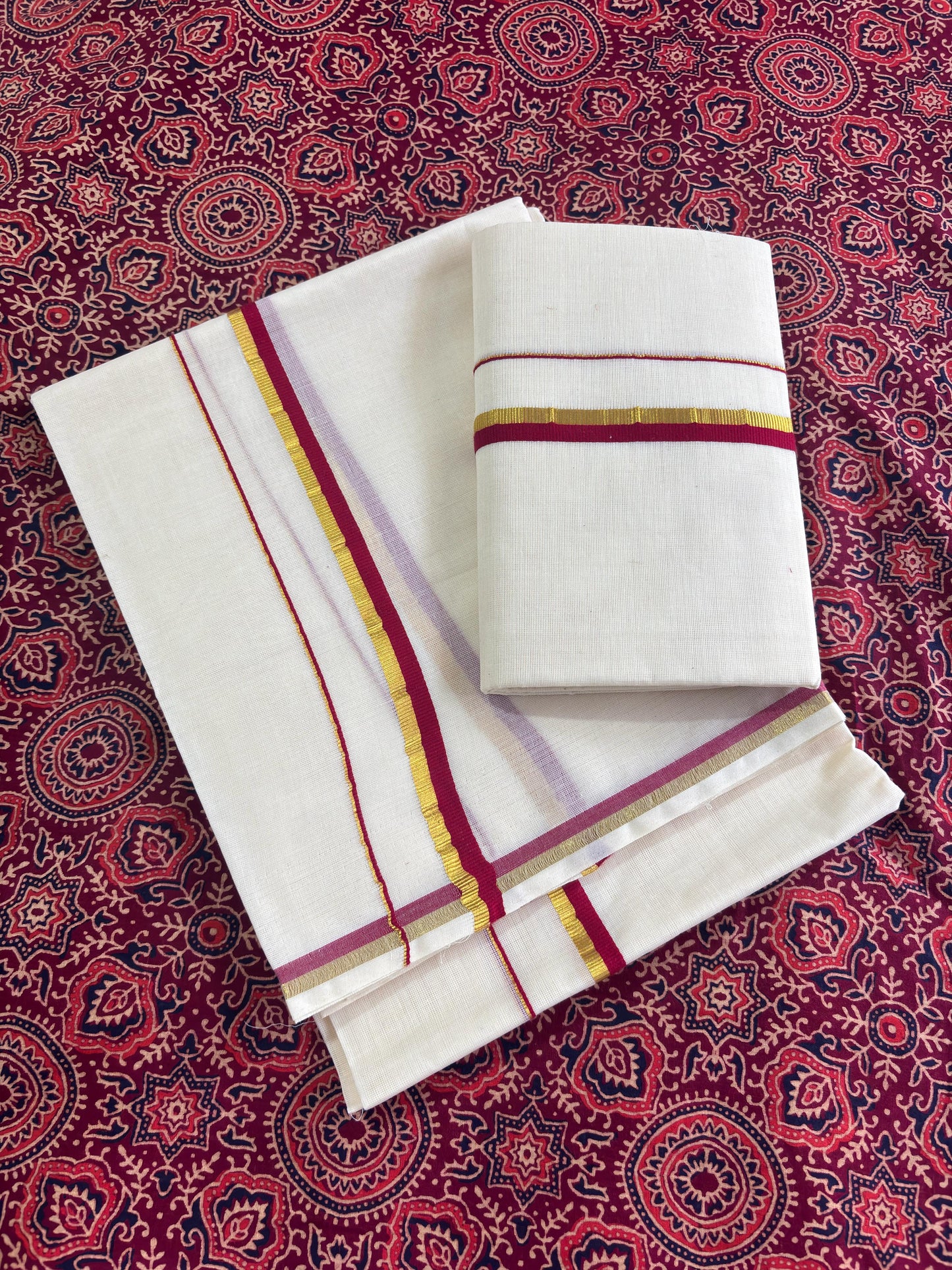 Pulyilakara with Kasavu Single Set Mundu